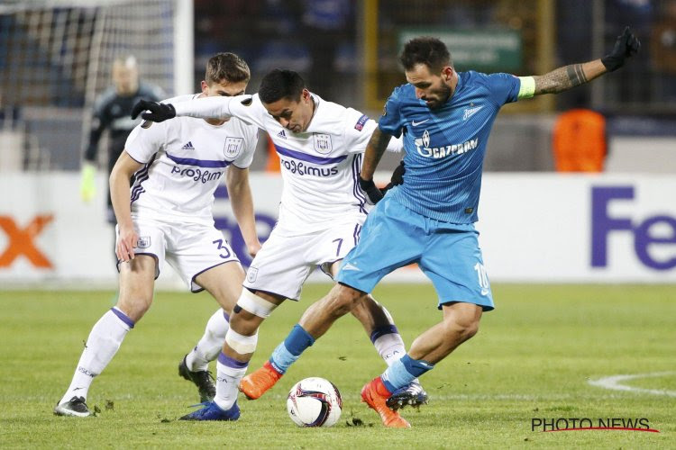 Zwak Anderlecht krijgt 75 minuten voetballes, maar slaat dan toe met dank aan 'spits' Nuytinck