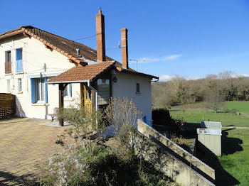 maison à Auzat-la-Combelle (63)