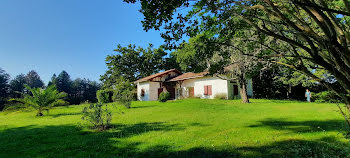 villa à Souraïde (64)