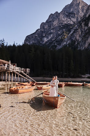 Fotografo di matrimoni Anna Bazhanova (annabazhanova). Foto del 27 luglio 2022