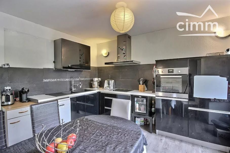 Vente appartement 4 pièces 84.1 m² à Cluses (74300), 177 000 €