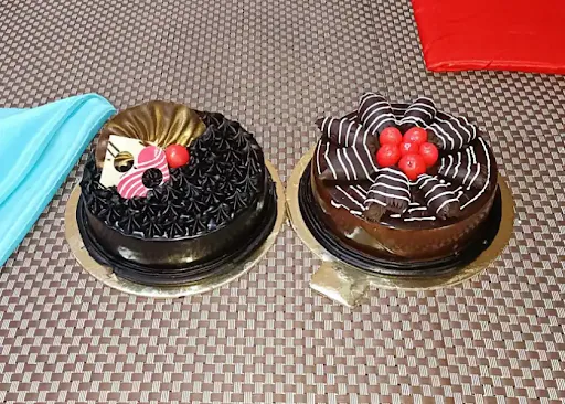 Choco Fudge And Choco Delight Cake