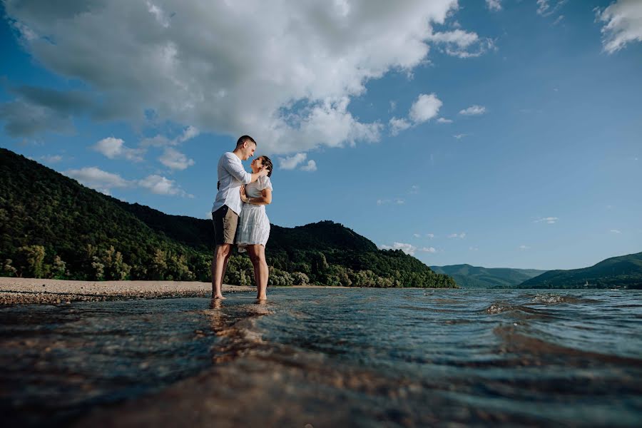 Hochzeitsfotograf Attila Ancsin (feherlovon). Foto vom 31. Juli 2023