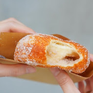 Dough Doughnuts 兜兜圈 二號店