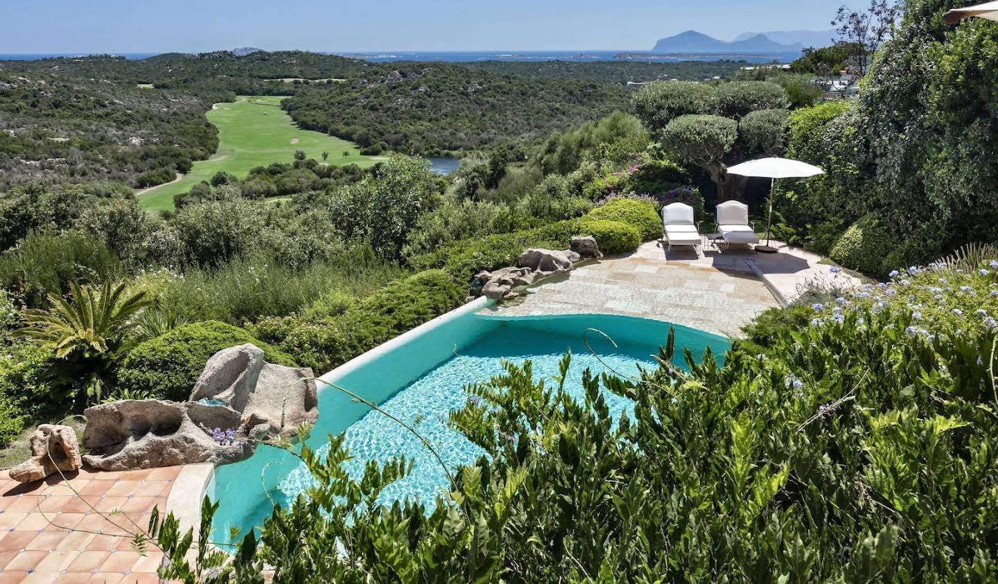 Villa avec piscine et jardin Porto Cervo