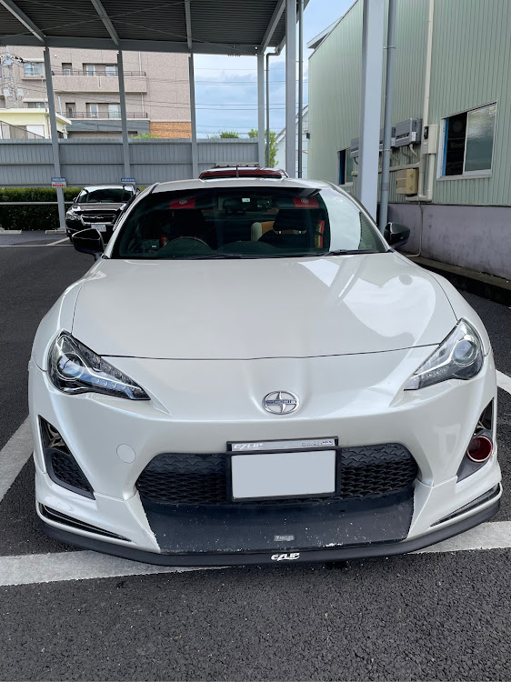 86のヘッドライト交換・86に関するカスタム事例の投稿画像1枚目