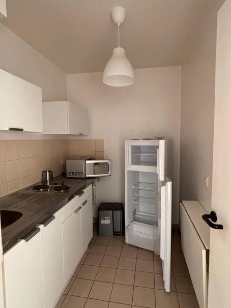 Location meublée appartement 1 pièce 30 m² à Reims (51100), 550 €