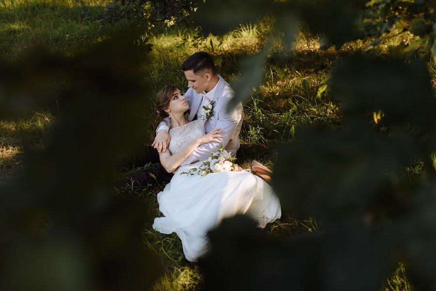 Fotógrafo de casamento Aleks Kuzmin (kuzmin5d). Foto de 5 de agosto 2018