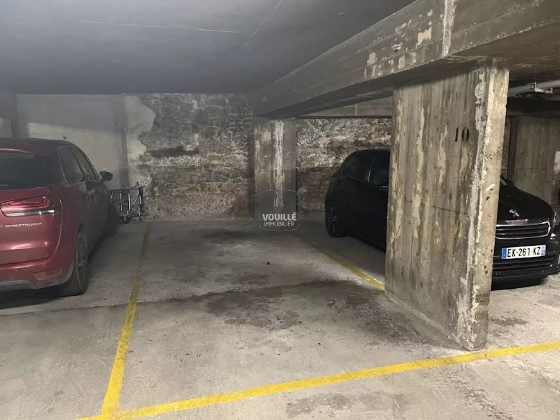 Location  parking  13.5 m² à Paris 15ème (75015), 80 €