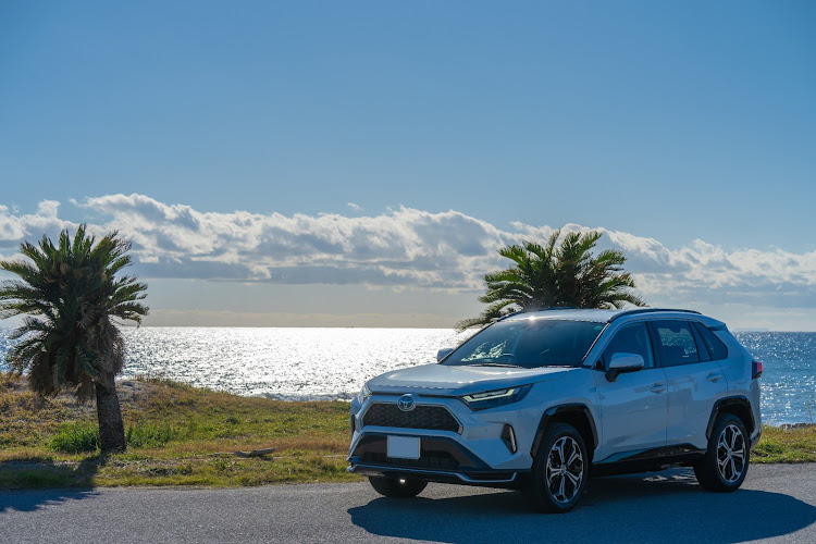 RAV4のRAV4・新車・PHEV・ドライブに関するカスタム事例の投稿画像1枚目