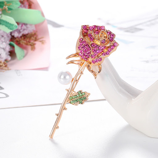 Title 1, Fashion Alloy Brooch with Diamond and Pearl Flo...