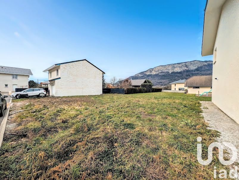 Vente terrain  354 m² à Saint-Pierre-en-Faucigny (74800), 185 000 €