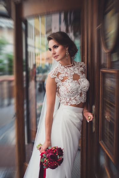 婚禮攝影師Yuliya Vlasova（yunvlasova）。2015 9月24日的照片