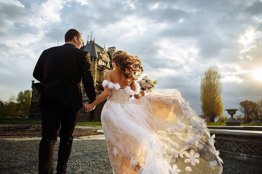 Huwelijksfotograaf Nadya Yamakaeva (listwed). Foto van 18 mei 2017