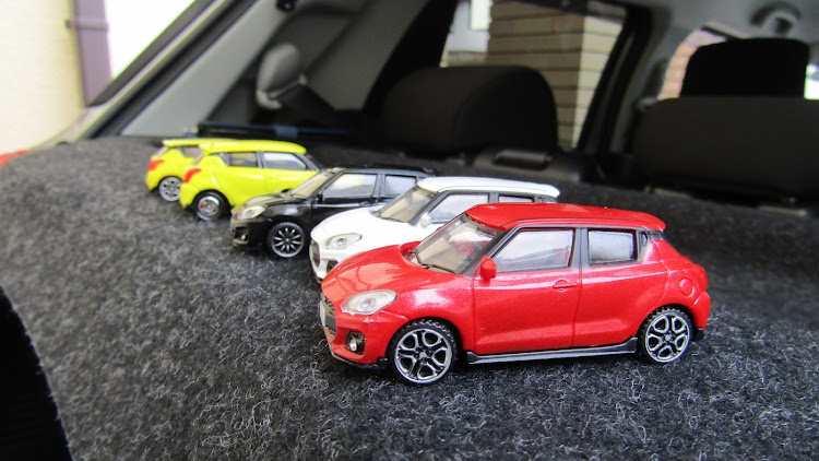 スイフトスポーツのおもちゃ・おふざけすみません・トミカ・ガチャガチャに関するカスタム事例の投稿画像3枚目