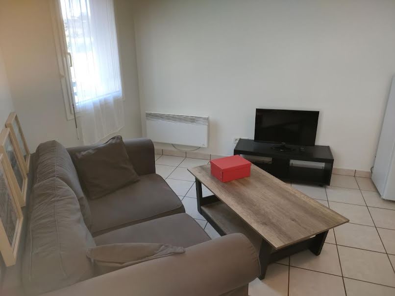 Location meublée appartement 2 pièces 35 m² à Montivilliers (76290), 645 €