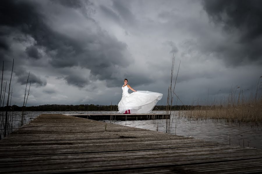 Jurufoto perkahwinan Karel Hulskers (karelhulskers). Foto pada 26 Mei 2016