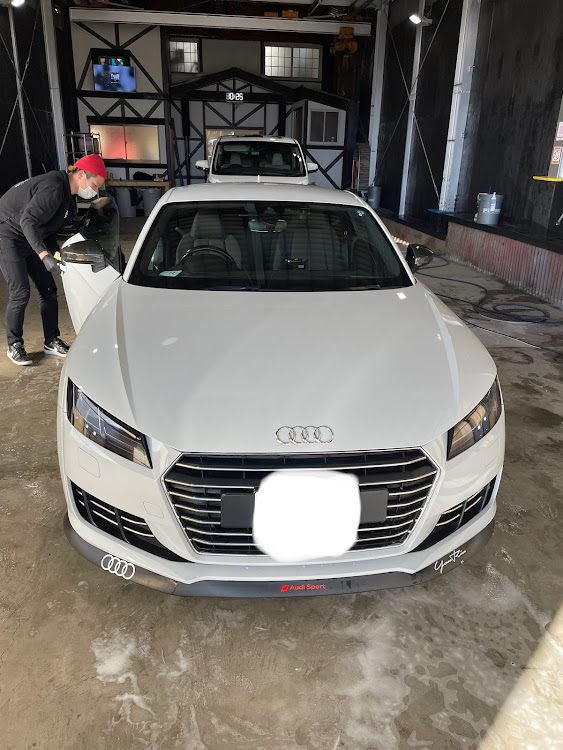 洗車・コーティングのお店Defteri zoiさんが投稿した洗車・Defteri zoi・洗車、コーティング・山梨県民と繋がりたい！・アウディ TTに関するカスタム事例の投稿画像2枚目