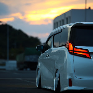 アルファード AGH30W