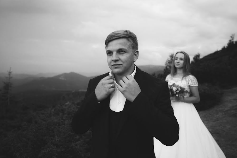 Fotógrafo de casamento Vіtalіy Fіnkovyak (finkovyak). Foto de 8 de novembro 2016