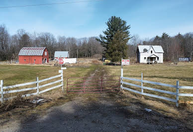 Farmhouse with garden 12