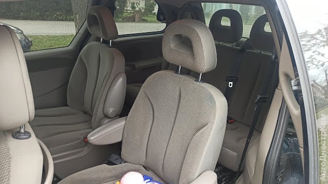 продам авто Chrysler Voyager Voyager IV фото 4