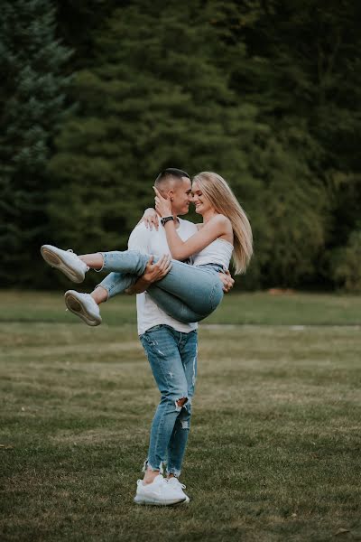 Fotógrafo de casamento Katarzyna Pieprzyk (kpfoto). Foto de 10 de março 2021