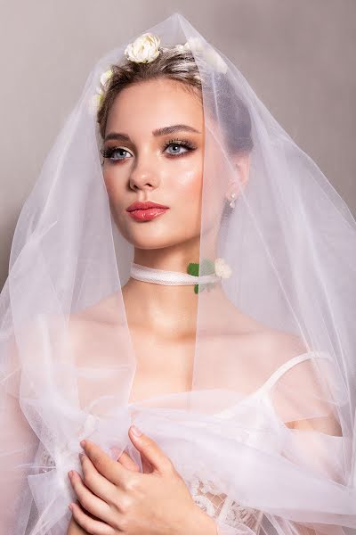 Fotógrafo de casamento Aleksandra Vorobeva (alexv). Foto de 22 de agosto 2019