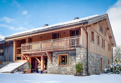 Chalet with panoramic view and terrace 1