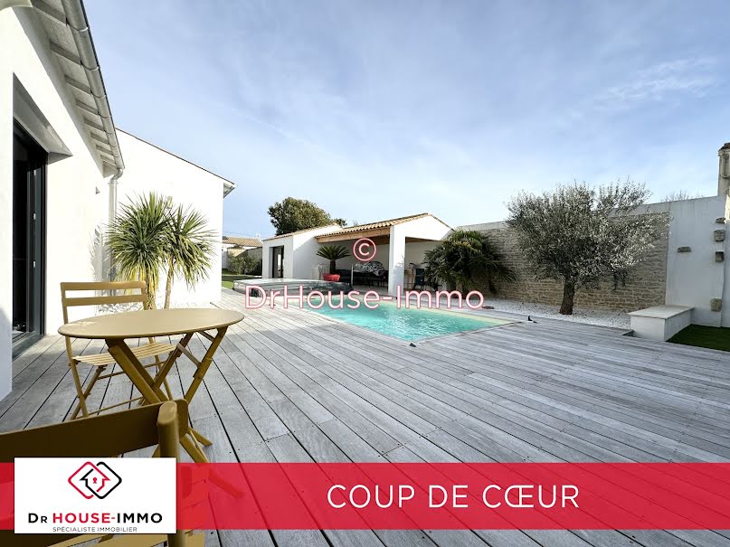 Vente maison 5 pièces 144 m² à Vérines (17540), 573 000 €