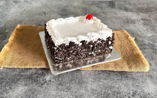 Mini Black Forest Cake 250 Gms Eggless