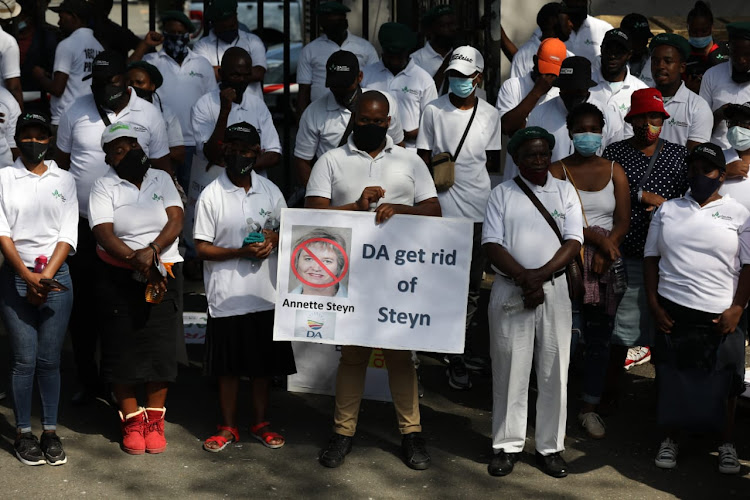 Safda has called on the DA to fire its shadow minister of agriculture, forestry and fisheries.