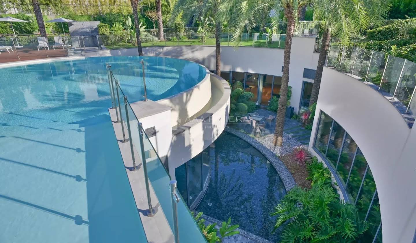 Appartement avec terrasse et piscine Antibes