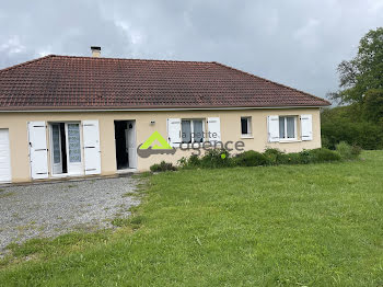 maison à Peyrat-la-Nonière (23)