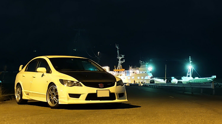 シビックタイプRのインテグラタイプR DC2・夜の港と愛車に関するカスタム事例の投稿画像4枚目
