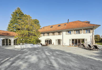 House with garden and terrace 4