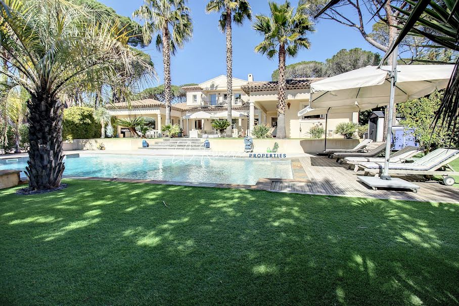 Vente villa 8 pièces 300 m² à Saint-raphael (83700), 2 390 000 €