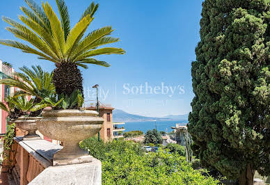 Villa with garden and terrace 5