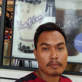 Ipul Bahdim at Chatime, Beji,  photos