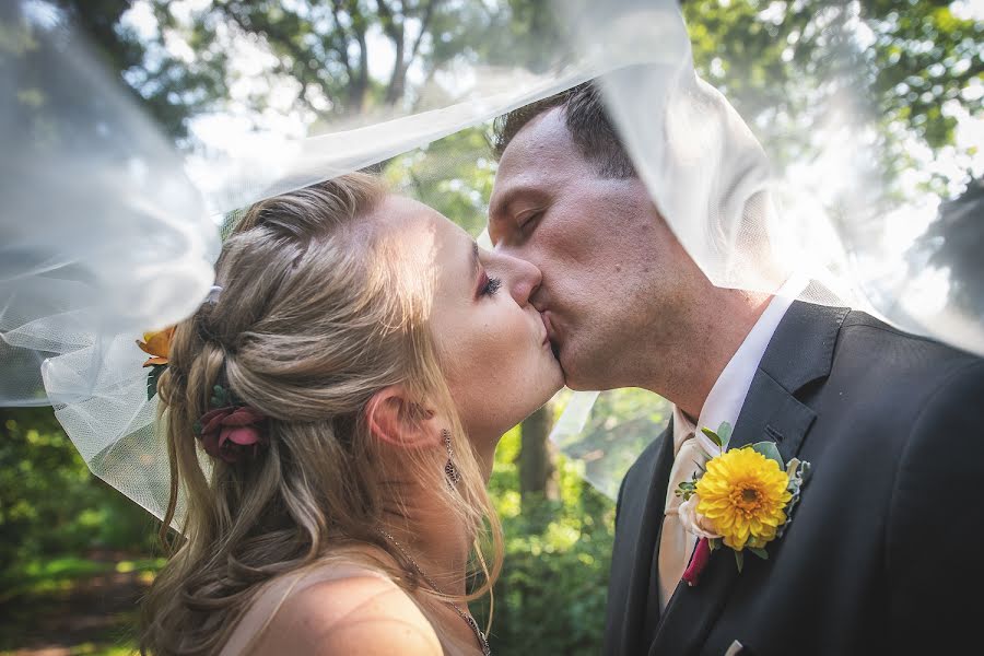 Photographe de mariage Petr Zbranek (azfotky). Photo du 2 octobre 2021