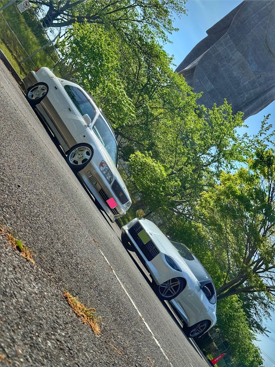 セルシオの神様降臨・いつもイイネ&コメントありがとうございます🙇‍♂️・新型RZ34・ギネス認定に関するカスタム事例の投稿画像1枚目