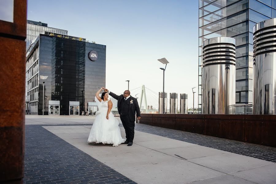 Hochzeitsfotograf Oliver Bonder (bonder). Foto vom 30. August 2019