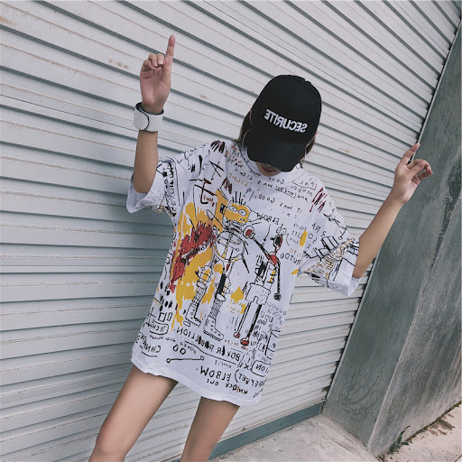 Title 4, Mid-length short-sleeved t-shirt