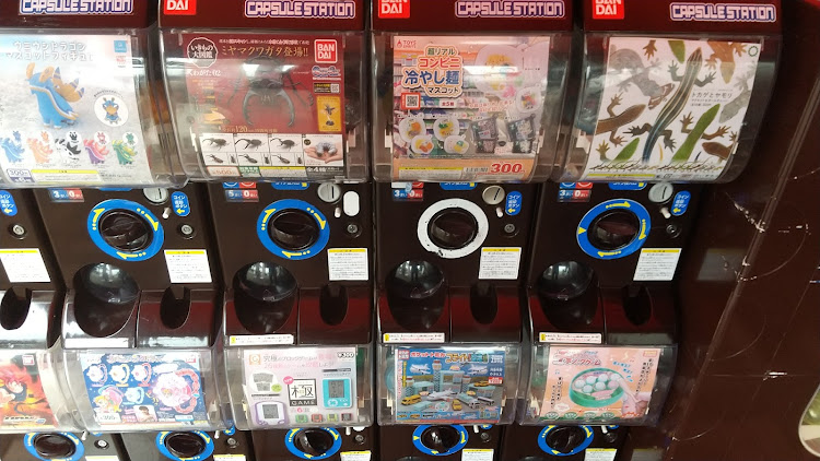 スイフトスポーツの面白自販機・ガチャガチャ見学会(笑)・前編に関するカスタム事例の投稿画像9枚目