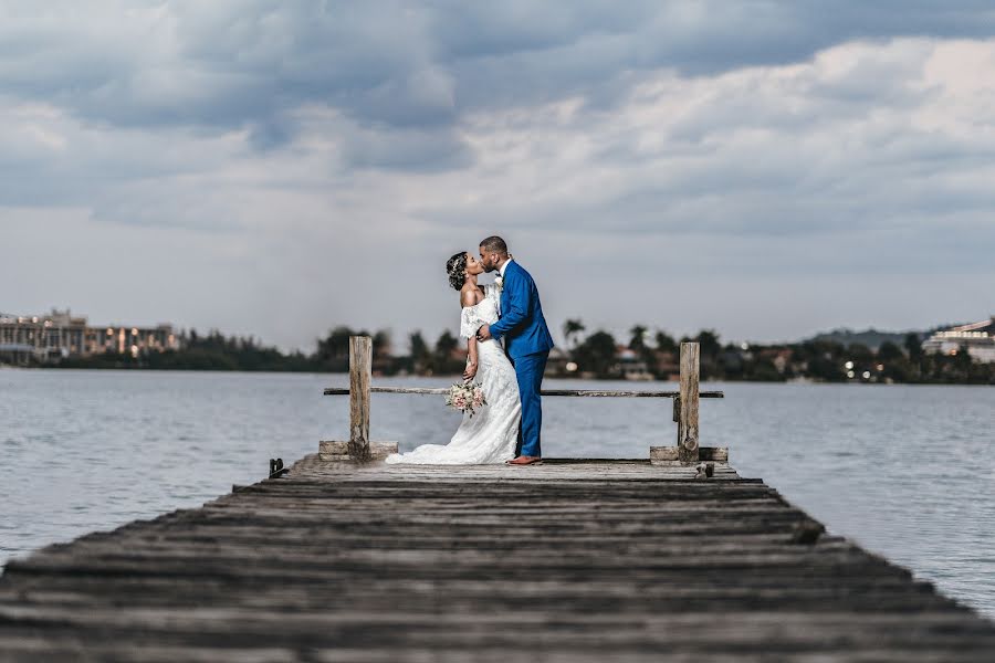 Pulmafotograaf Osbourne Chin (osbournechin). Foto tehtud 6 juuni 2019