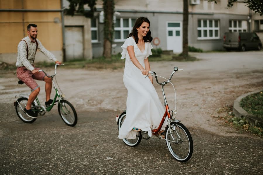 Fotografo di matrimoni Viktor Pravdica (viktorpravdica). Foto del 2 marzo 2017