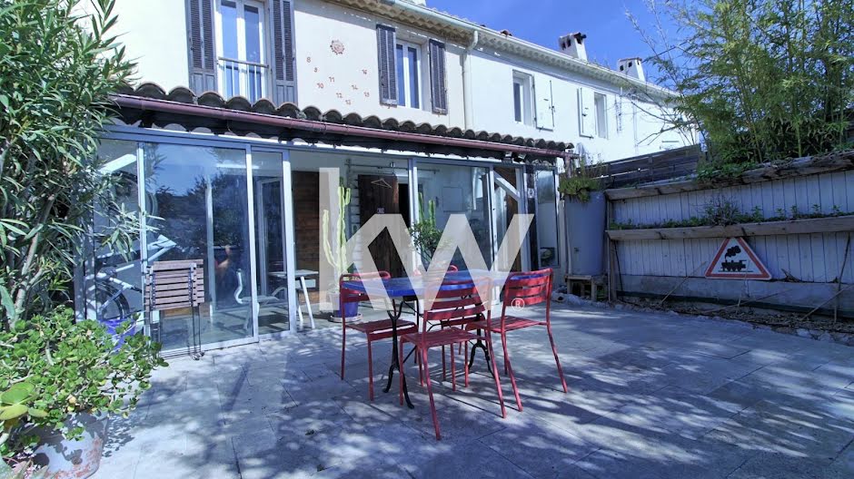 Vente maison 5 pièces 91 m² à Les Pennes-Mirabeau (13170), 349 000 €