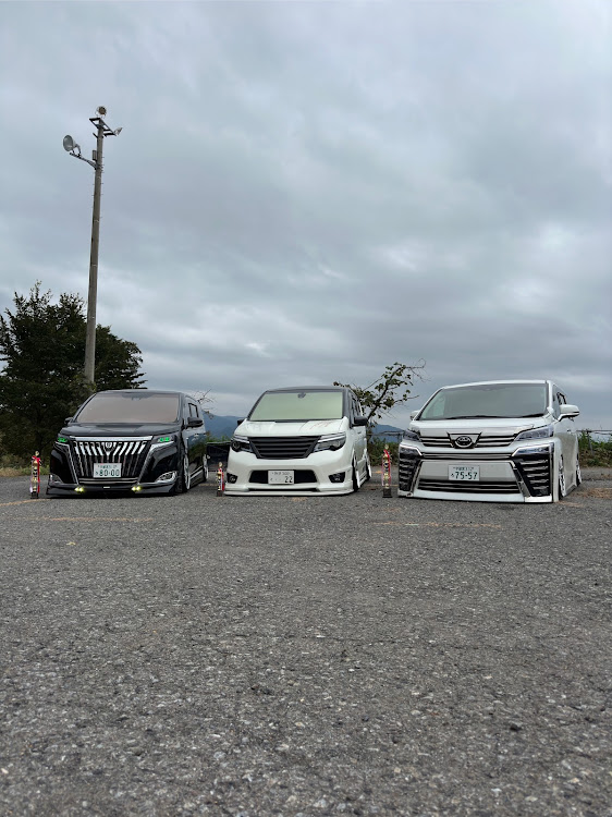 ヴェルファイアの#ヴェルファイア30後期・#群馬GSF・#宮城の先輩に感謝・#DIY・#着地styleに関するカスタム事例の投稿画像3枚目