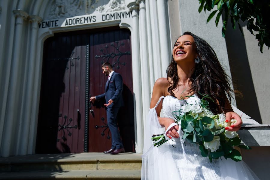 Fotografo di matrimoni Bogdan Taficiuc (taficiucbogdan). Foto del 6 maggio 2020