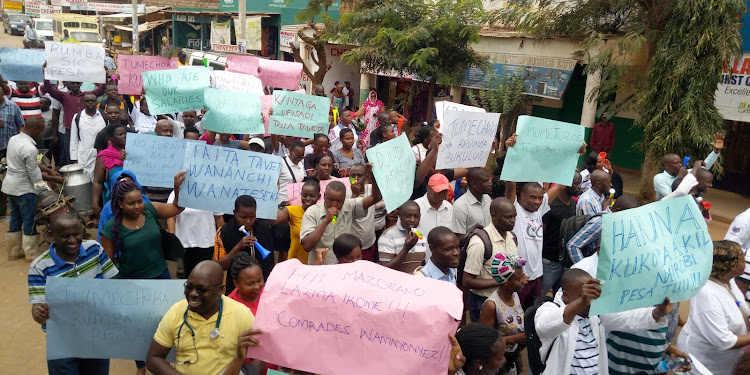 Taita Taveta health workers protest in Voi Town over delayed salarieson September 26, 2019